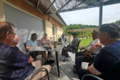 received_6720981737915048-floutee